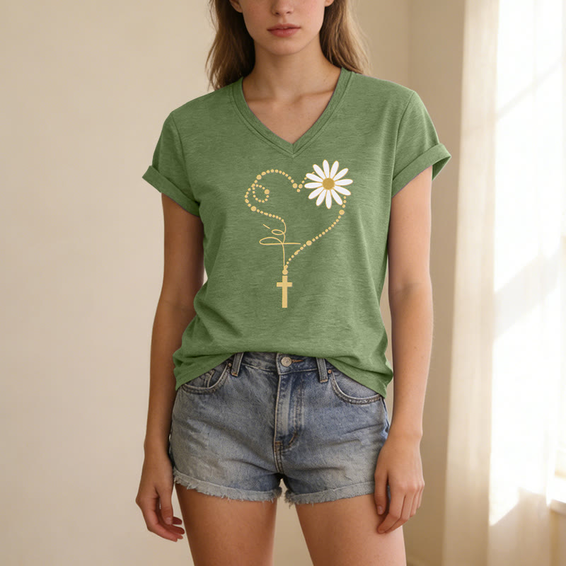 Christianartworkshop Lässiges T-Shirt mit goldenem Punkt, Herz, Kreuz und Gänseblümchenmuster sowie V-Ausschnitt - image 9