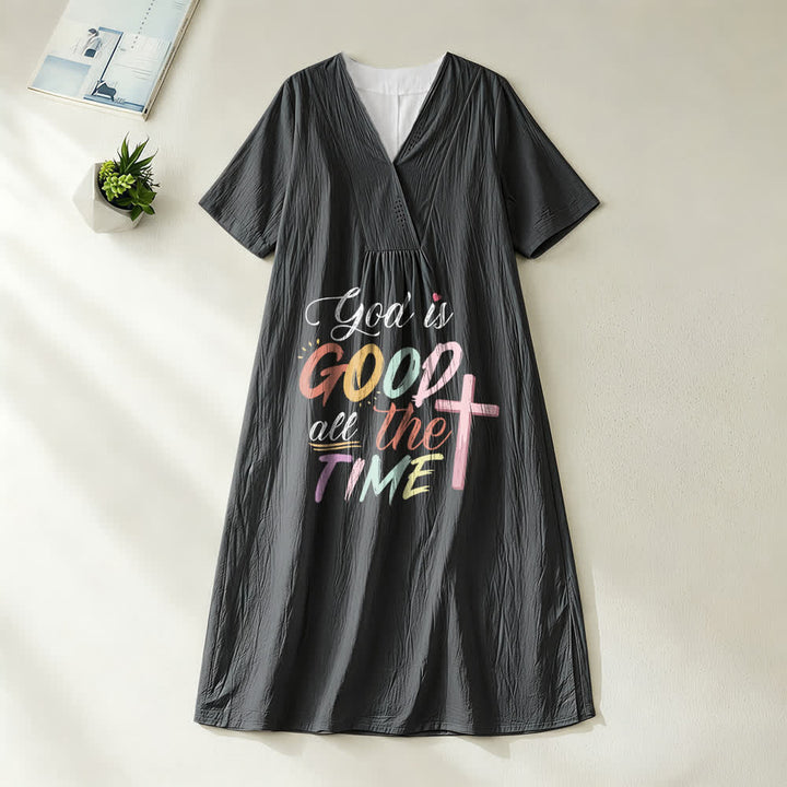 Christianartworkshop Glaubensinspiriertes Midikleid mit V-Ausschnitt und kurzen Ärmeln und dem Aufdruck „Gott ist immer gut“. - Schwarz - 4XL - image 2