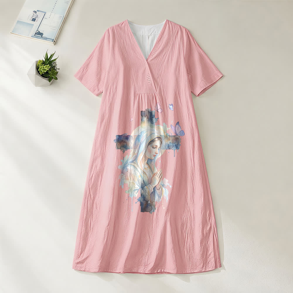 Christianartworkshop Aquarellkleid „Unsere Liebe Frau von Guadalupe & Schmetterlinge“ mit V-Ausschnitt und kurzen Ärmeln - Rosa - 4XL - image 8