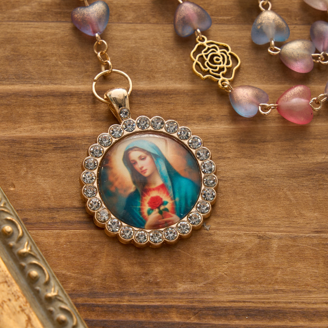 Christianartworkshop Rosenkranz der Sieben Schmerzen Mariens mit mattiertem Herzanhänger aus Glasperlen und Farbverlauf sowie Marienporträt - image 5