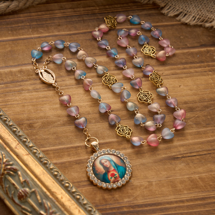 Christianartworkshop Rosenkranz der Sieben Schmerzen Mariens mit mattiertem Herzanhänger aus Glasperlen und Farbverlauf sowie Marienporträt - Blau - image 1