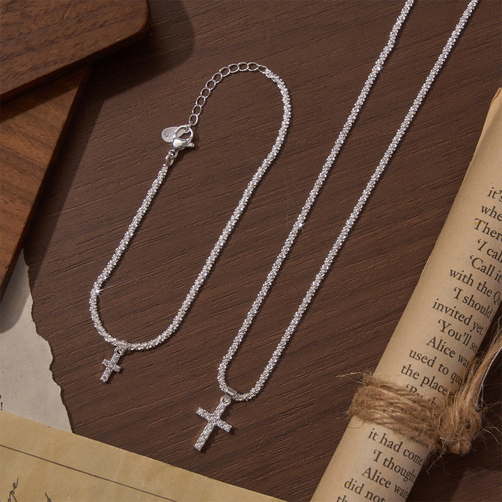 Christianartworkshop Zartes Kreuz-Tenniskettchen mit komplettem Zirkonia-Pavé, passende Halskette und Armband - Armband + Halskette - image 2