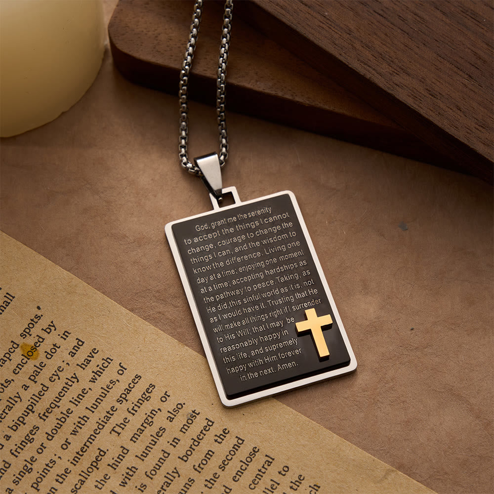 Christianartworkshop Zweifarbige rechteckige Halskette mit eingraviertem Gelassenheitsgebet und erhabenem Goldkreuz - image 3