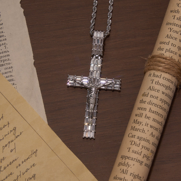 Christianartworkshop Baguette-Zirkon-Kreuzanhänger, komplett mit Strass besetzt, an einer gedrehten Seilkette, zweifarbige Halskette - Silber - Groß - image 7