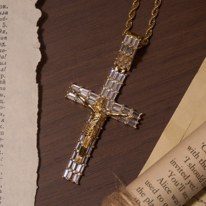 Christianartworkshop Baguette-Zirkon-Kreuzanhänger, komplett mit Strass besetzt, an einer gedrehten Seilkette, zweifarbige Halskette - image 3
