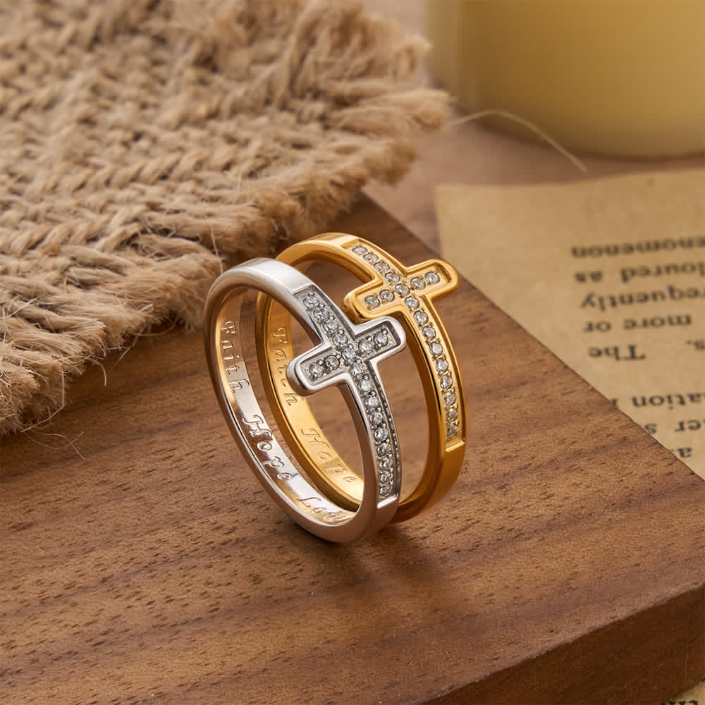 Christianartworkshop Ring mit graviertem Kreuz in Gold und Silber, zweifarbig - image 0