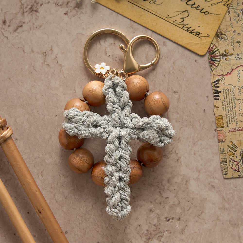 Christianartworkshop Rosenkranz und Schlüsselanhänger aus Pfirsichholzperlen mit mehrfarbigem, handgefertigtem Häkelkreuz - image 3