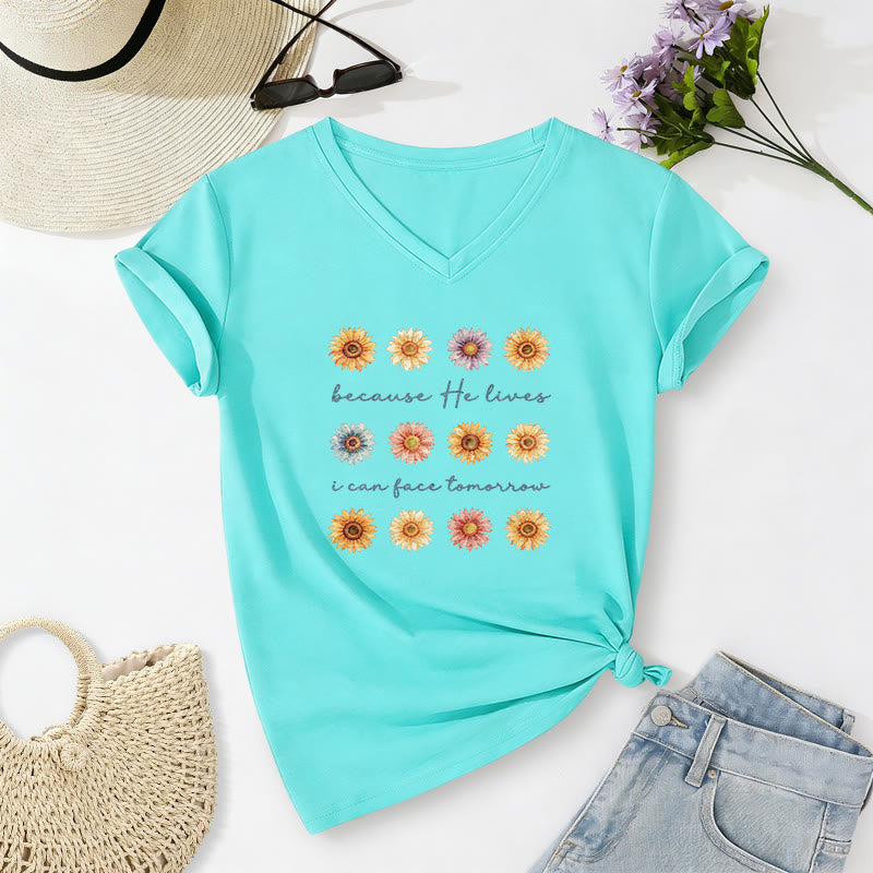 Christianartworkshop Weil er lebt, kann ich dem Morgen entgegensehen – Lässiges T-Shirt mit Gänseblümchenmuster und V-Ausschnitt - Himmelblau - 2XL - image 22