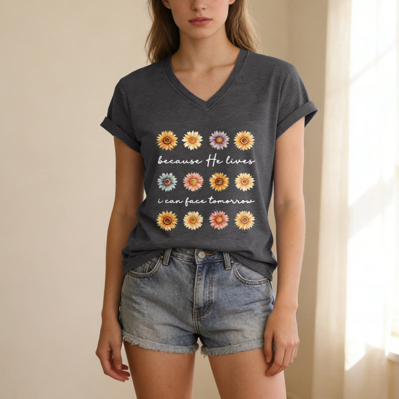 Christianartworkshop Weil er lebt, kann ich dem Morgen entgegensehen – Lässiges T-Shirt mit Gänseblümchenmuster und V-Ausschnitt - image 11