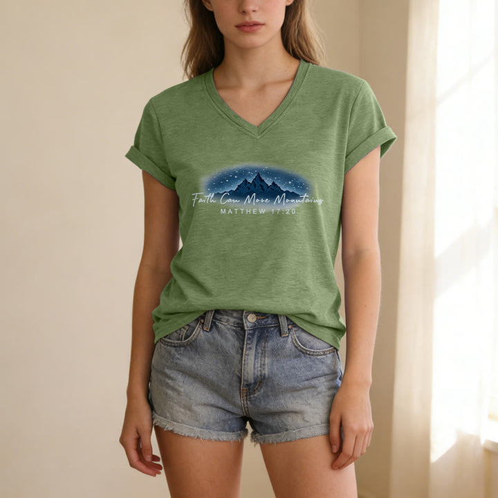 Christianartworkshop Glaube kann Berge versetzen (Matthäus 17,20) – Sternenberg-Grafik, lässiges V-Ausschnitt-T-Shirt - image 19