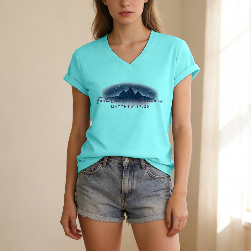 Christianartworkshop Glaube kann Berge versetzen (Matthäus 17,20) – Sternenberg-Grafik, lässiges V-Ausschnitt-T-Shirt - image 23