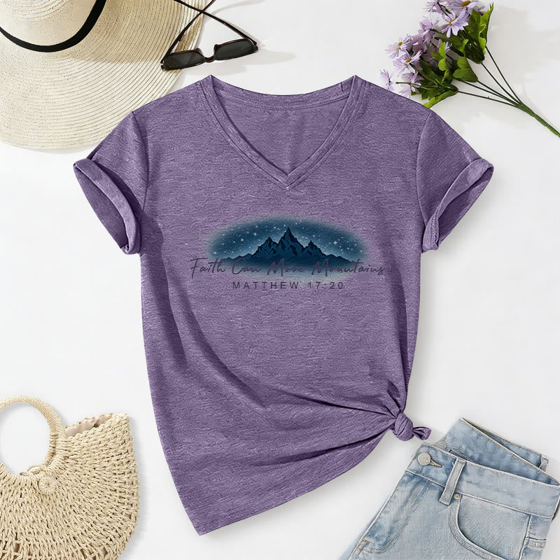 Christianartworkshop Glaube kann Berge versetzen (Matthäus 17,20) – Sternenberg-Grafik, lässiges V-Ausschnitt-T-Shirt - Lila - 2XL - image 8
