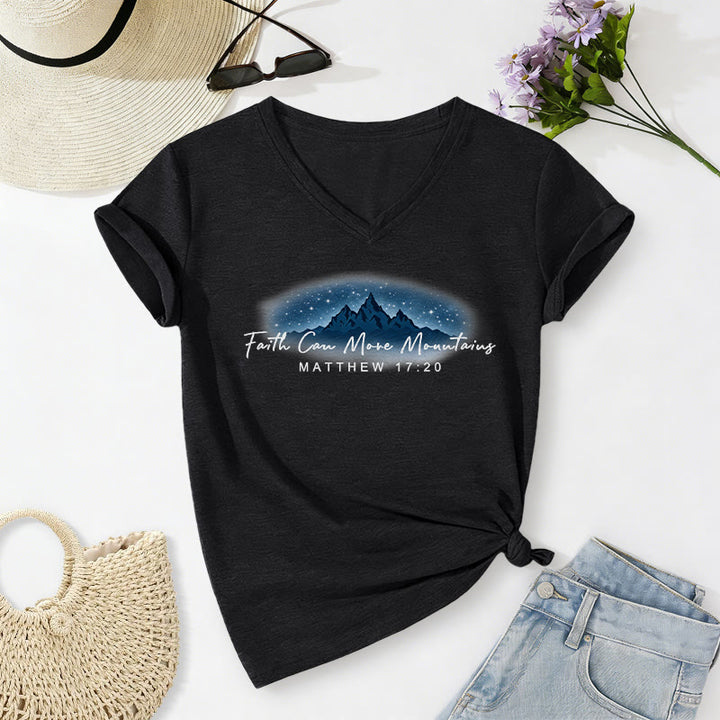 Christianartworkshop Glaube kann Berge versetzen (Matthäus 17,20) – Sternenberg-Grafik, lässiges V-Ausschnitt-T-Shirt - Schwarz - 2XL - image 14
