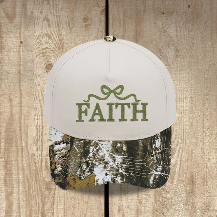 Christianartworkshop FAITH Baseballkappe mit Schleifenstickerei, verstellbarem Schirm und Camouflage-Muster - image 1