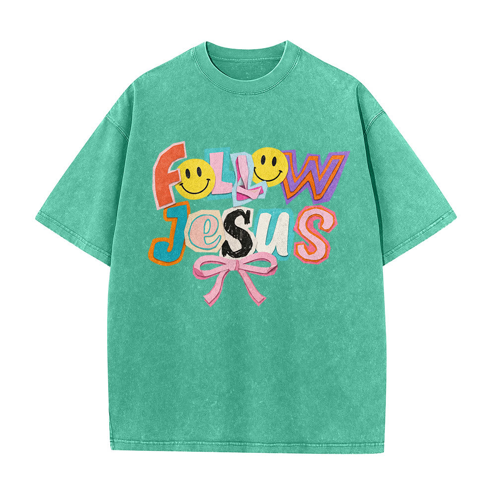 Christianartworkshop Folge Jesus – Lächeln, Schleife, Farbblock-Schriftzug, gewaschenes Unisex-T-Shirt - image 11