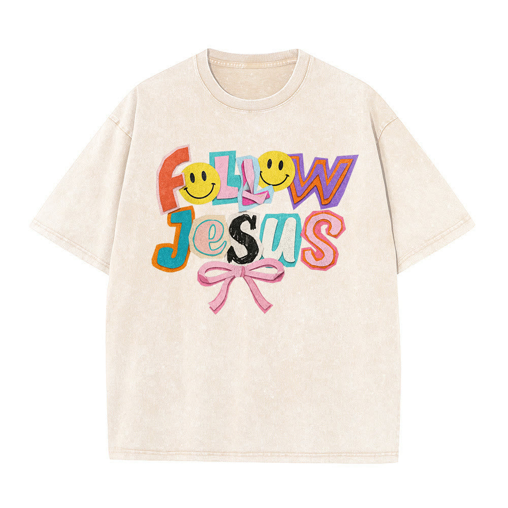 Christianartworkshop Folge Jesus – Lächeln, Schleife, Farbblock-Schriftzug, gewaschenes Unisex-T-Shirt - image 17