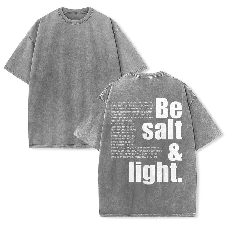 Christianartworkshop Kontrastreiches, groß-kleines Schriftbild mit Bibelvers „Salz und Licht“ auf der Rückseite, gewaschenes Unisex-T-Shirt - Grau - 5XL - image 25