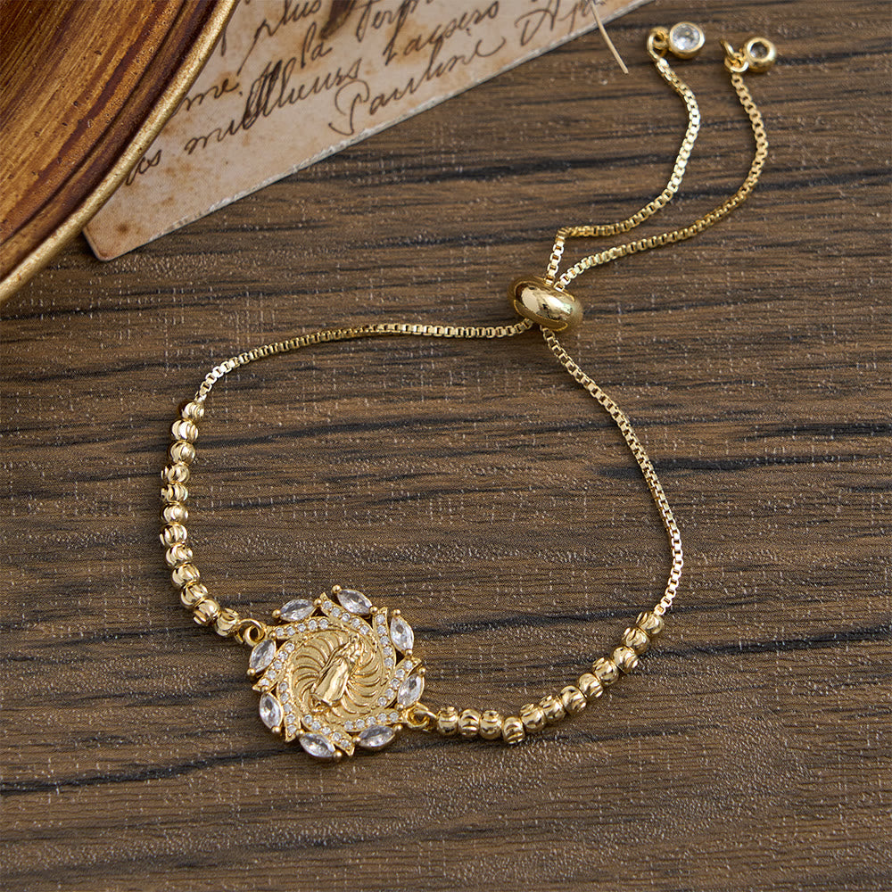 Christianartworkshop Armband mit Mini-Perlenkette und Kristallrahmen „Unsere Liebe Frau“: Symbol sanften himmlischen Schutzes - image 4