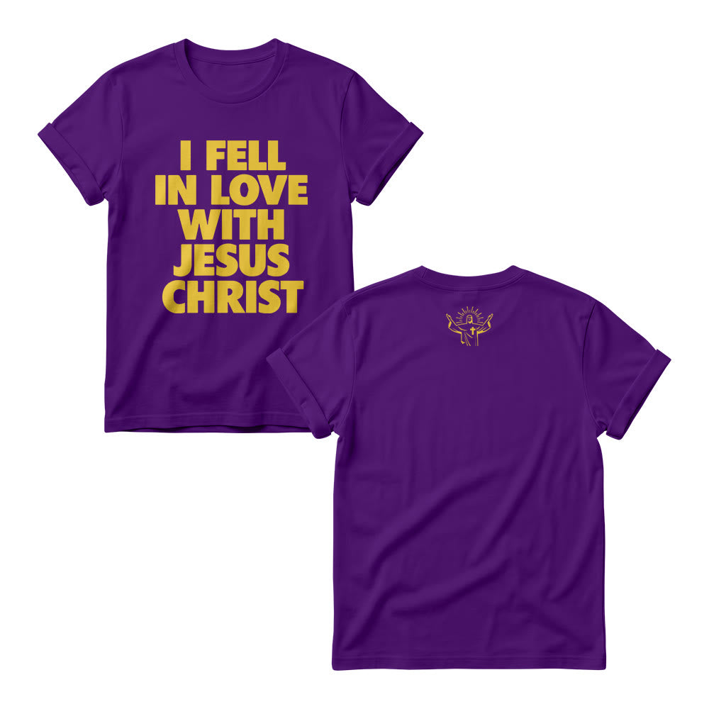 Christianartworkshop Ich habe mich in Jesus Christus verliebt – Damen-Rundhalspullover mit vertikalem, kräftigem Blockdruck auf der Vorderseite - Lila - 4XL - image 7