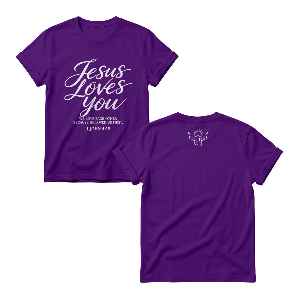 Christianartworkshop Jesus liebt dich – fließende Schreibschrift – 1. Johannes 4,19 – Vorderseite – kleines Kronenkreuz-Skizze – Damen-Rundhals-Shirt - Lila - 4XL - image 7