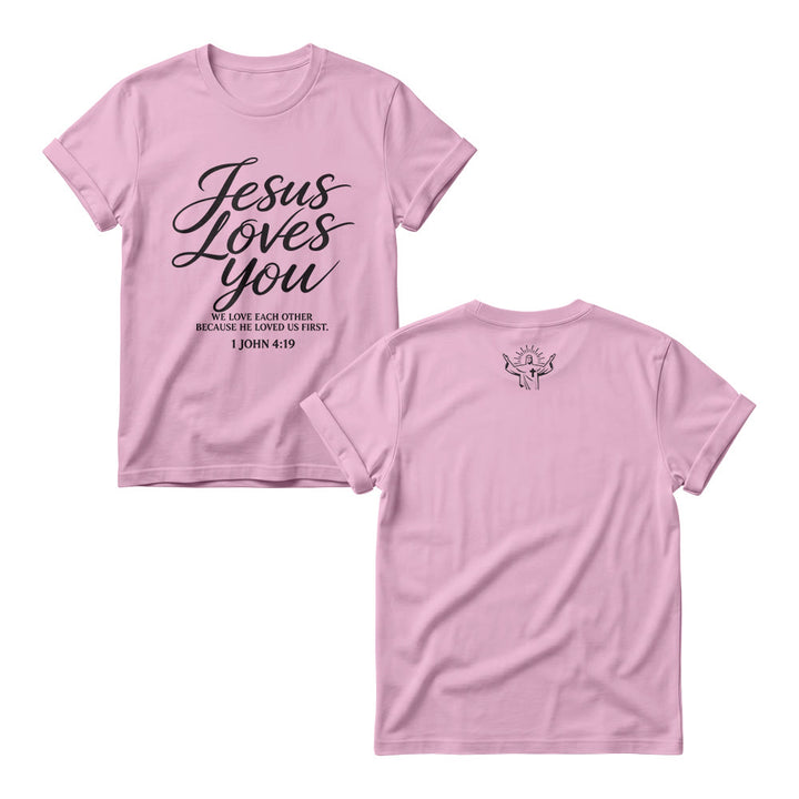 Christianartworkshop Jesus liebt dich – fließende Schreibschrift – 1. Johannes 4,19 – Vorderseite – kleines Kronenkreuz-Skizze – Damen-Rundhals-Shirt - Rosa - 4XL - image 5