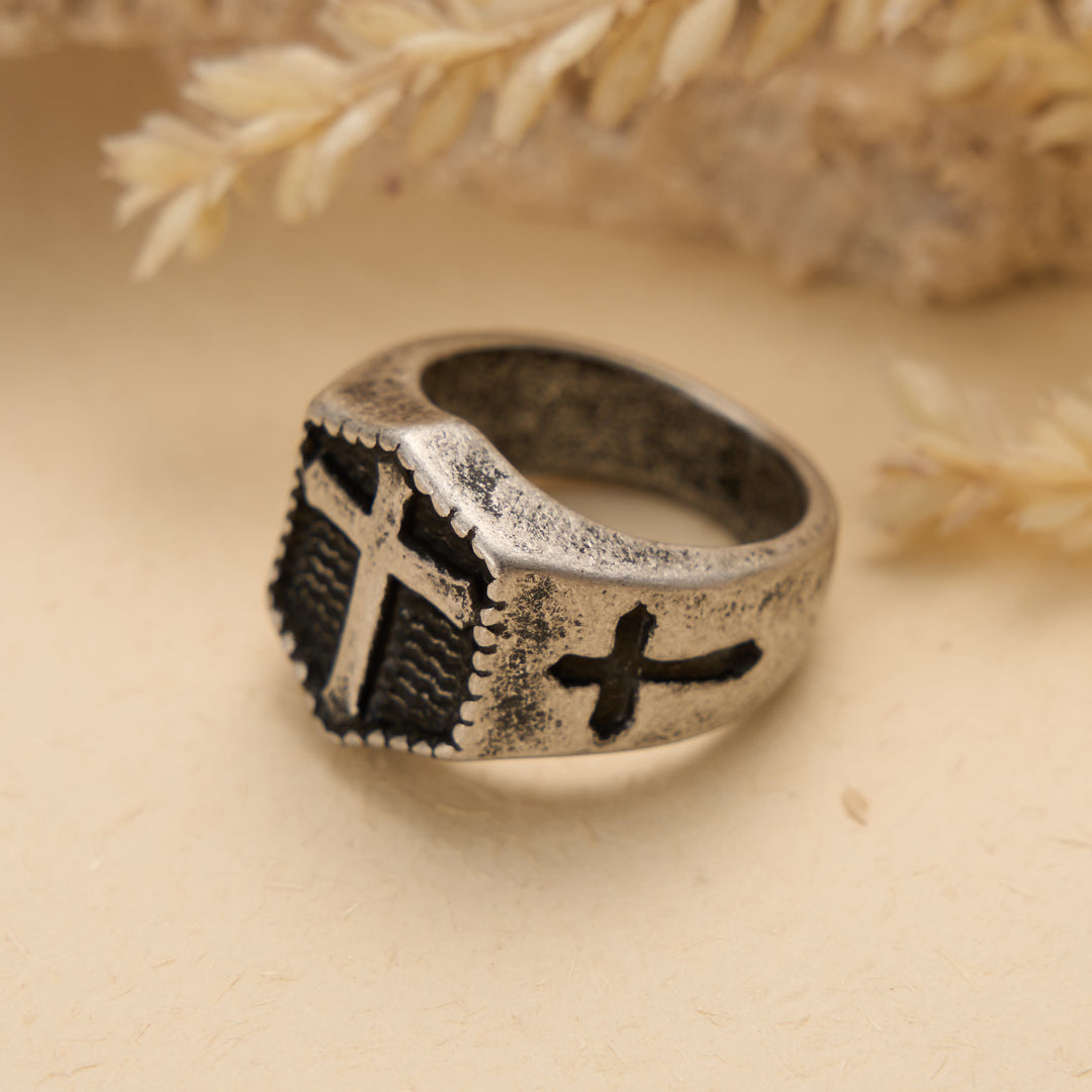 Christianartworkshop Siegelring mit geprägtem Schildkreuz: Zeitloses Symbol unerschütterlichen, heiligen Glaubens - image 6