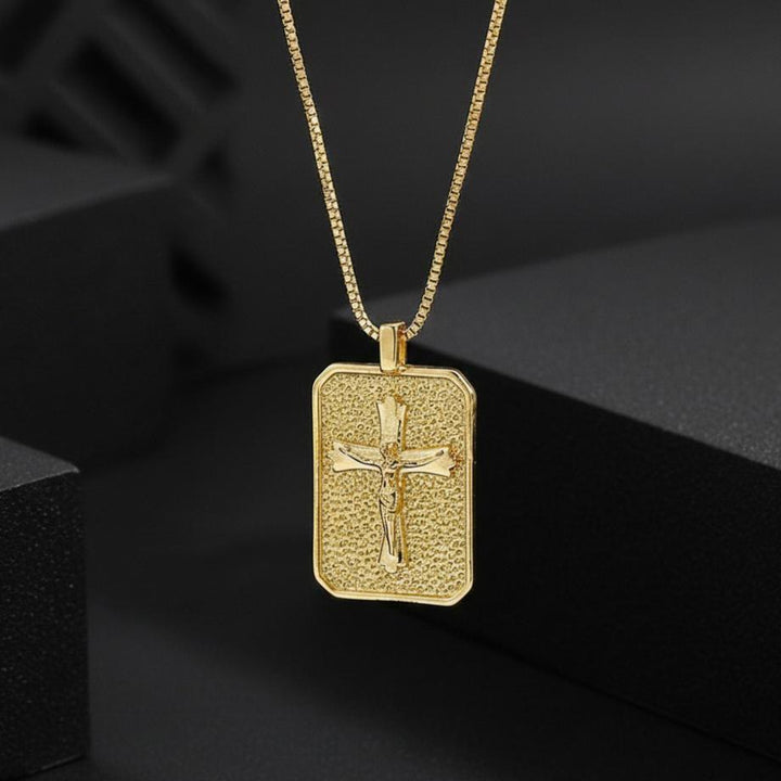 Christianartworkshop Strukturierte rechteckige Medaille mit Kreuzanhänger und Marienkreuz: Zeitloses Symbol barmherziger, heiliger Verehrung - image 6