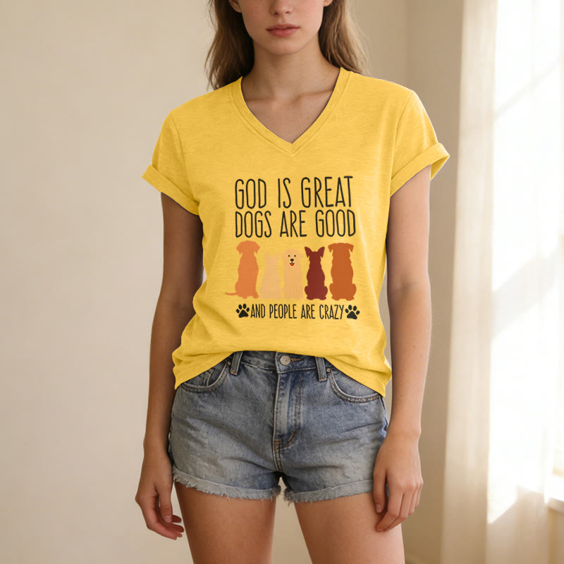 Christianartworkshop Gott ist groß, Hunde sind gut – mehrfarbiges T-Shirt mit Hunde-Silhouette und Pfotenabdruck-Grafik auf lässigem V-Ausschnitt - image 17