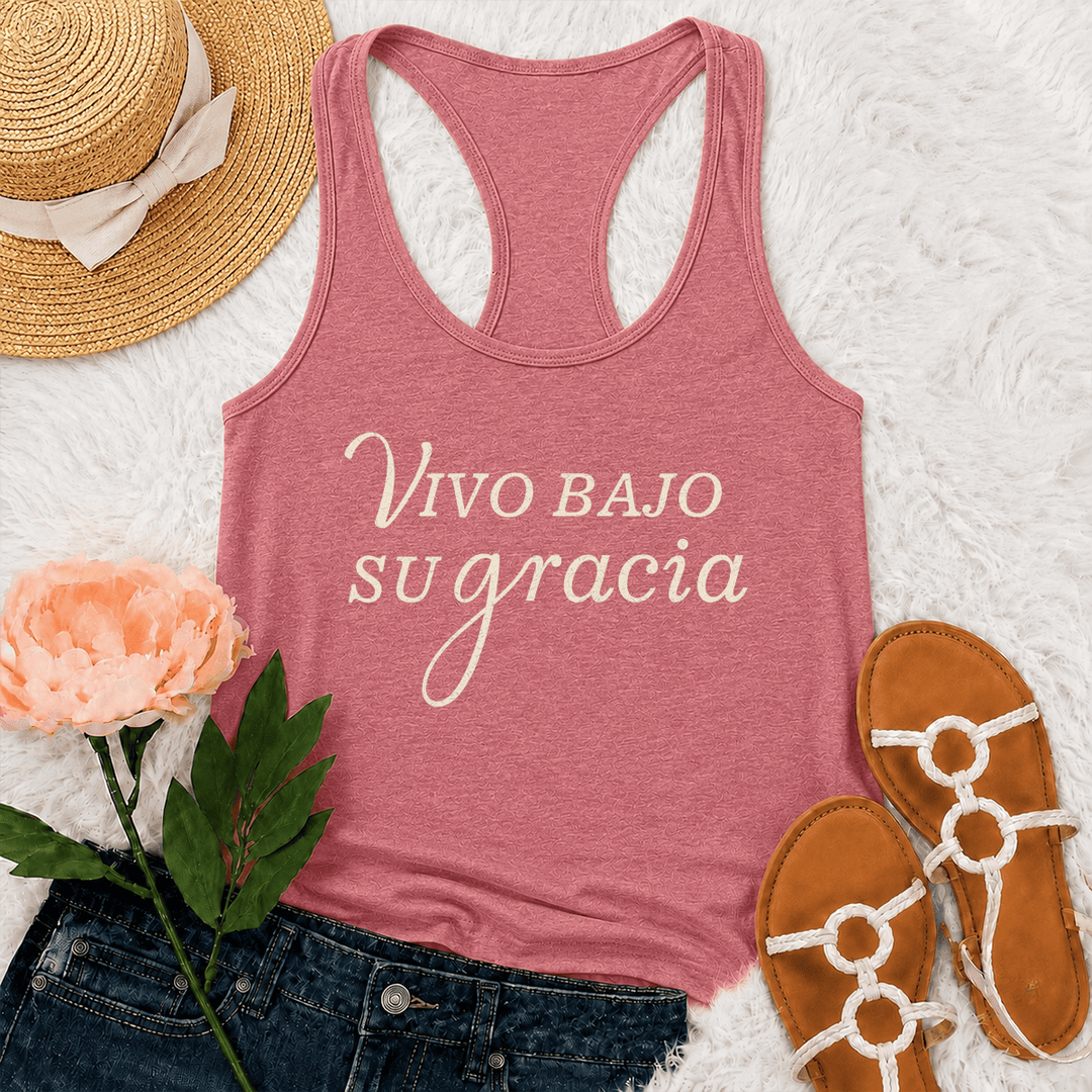 Christianartworkshop Tanktop mit schlichtem spanischem Schriftzug „Gottesdienst“ und Racerback-Rückenausschnitt - Rosa - 2XL - image 24