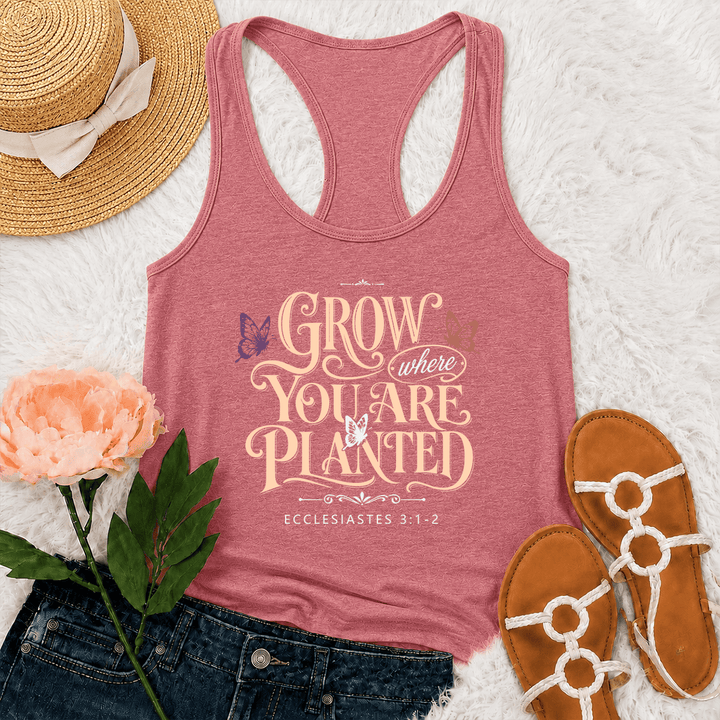 Christianartworkshop Grow Where You Are Planted Ornate Vintage Script Butterfly Accent Graphic Racerback Tank Top mit Print und Bibelvers aus Prediger 3,1-2 - Rosa - 2XL - image 24
