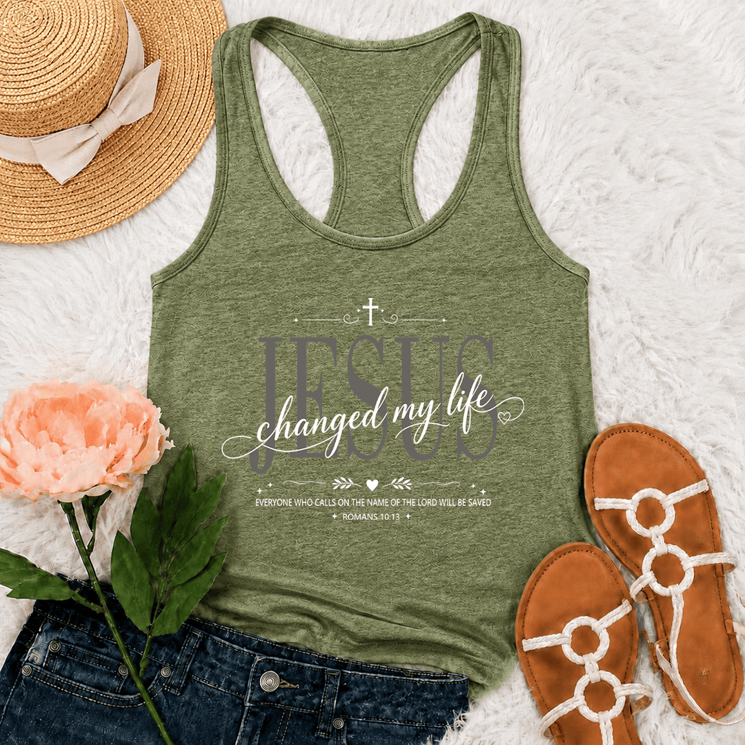 Christianartworkshop Jesus hat mein Leben verändert – Tanktop mit zweifarbigem Kreuz und Herzmotiv, Römer 10,13, dekorativer Rahmen - Olivgrün - 2XL - image 27