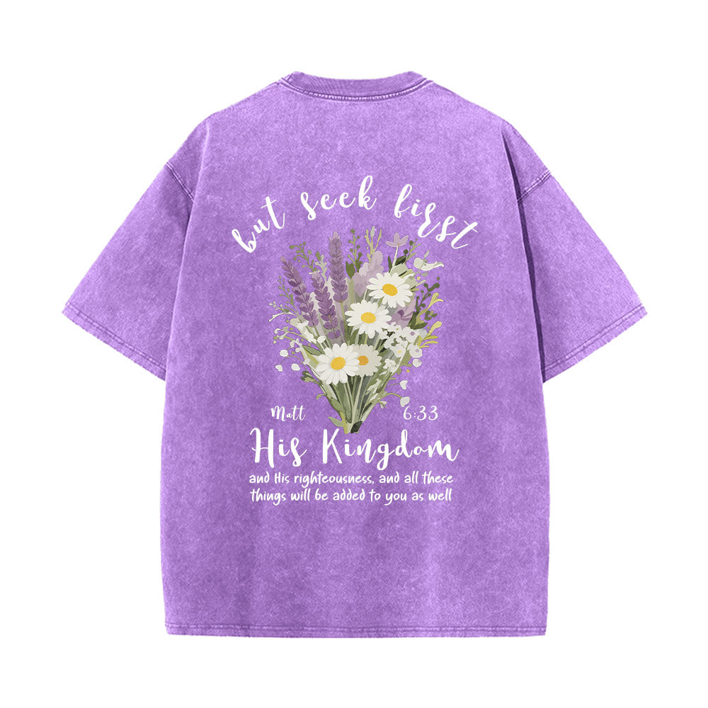 Christianartworkshop Mini-Lavendel-Gänseblümchenstrauß, großes florales Gesteck, inspirierender Vers, gewaschenes T-Shirt - image 11