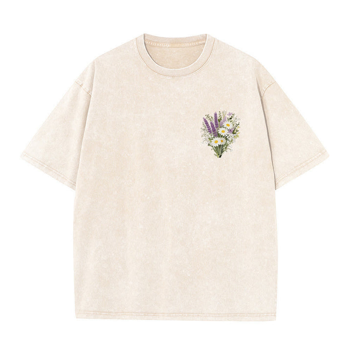 Christianartworkshop Mini-Lavendel-Gänseblümchenstrauß, großes florales Gesteck, inspirierender Vers, gewaschenes T-Shirt - image 4