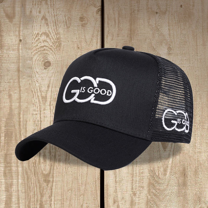 Christianartworkshop Minimalistische Trucker-Cap mit verbundenem Monogramm „God Is Good“, beidseitiger Stickerei, gebogenem Schirm und Mesh-Rückseite. - Schwarz - image 1