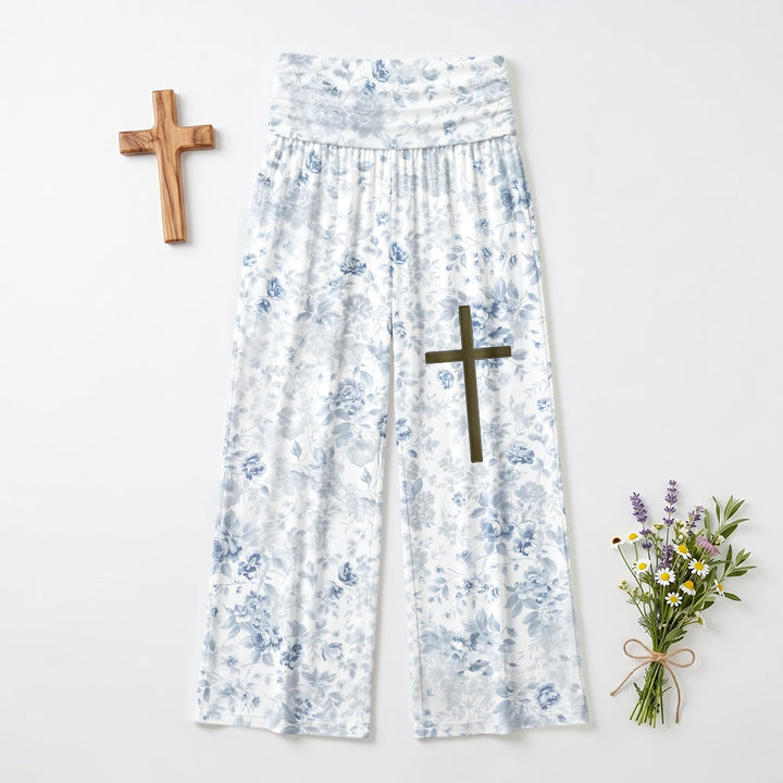Christianartworkshop Damenhose mit weitem Bein und zartem Blütenblattmuster, gekreuzten Details vorne am Oberschenkel und umgeschlagenem Bund. - image 2