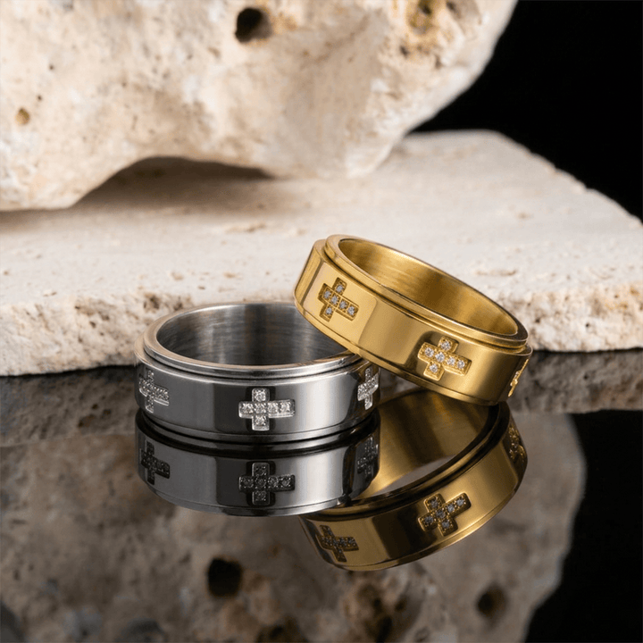 Christianartworkshop Doppellagiger, drehbarer Ring mit Kreuzmotiv zur Linderung von Angstzuständen: Zeitloses Symbol für beständigen himmlischen Schutz - image 0