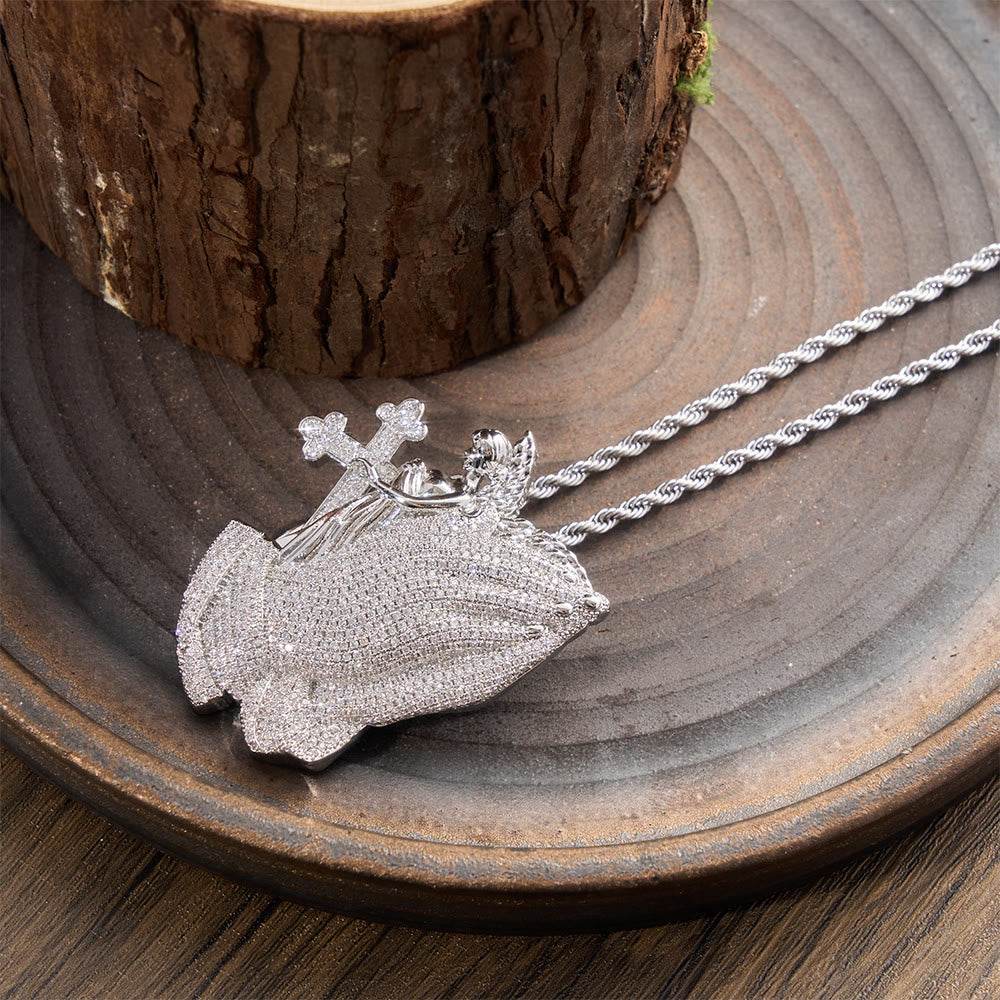 Christianartworkshop Halskette mit Kreuzanhänger in Pavé-Fassung: Zeitloses Symbol sanfter, aufopfernder Liebe - image 4