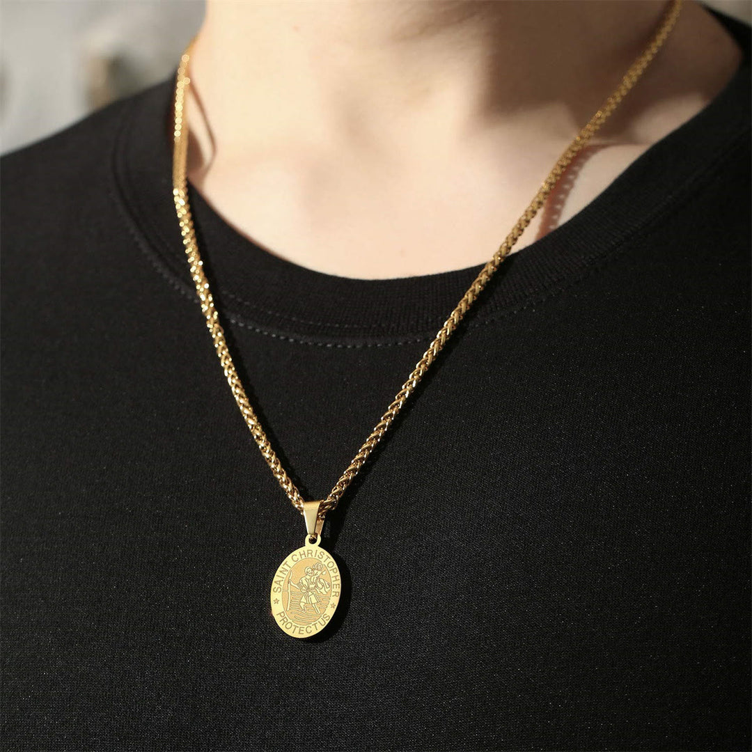 Christianartworkshop Ovale Halskette mit gravierter St.-Christophorus-Medaille und Weizenkette: Zeitloses Symbol sanfter himmlischer Fürsorge - image 4