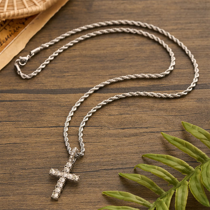 Christianartworkshop Halskette mit glatt gedrehter Kette und vollständig mit Steinen besetztem Kreuz: Zeitloses Symbol sanfter himmlischer Fürsorge - image 7