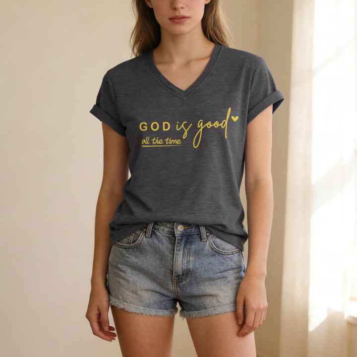 Christianartworkshop Gott ist immer gut – Lässiges V-Ausschnitt-T-Shirt mit doppeltem kleinen Herzmotiv - image 11