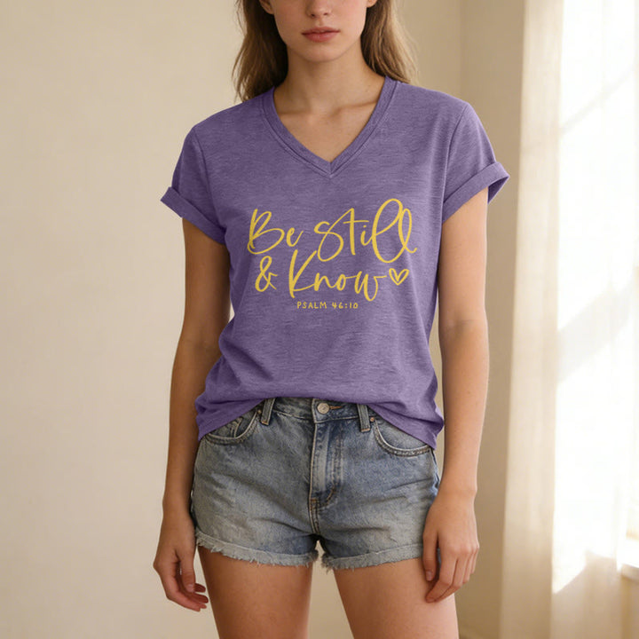 Christianartworkshop Sei still und erkenne fließendes Herz – Psalm 46,10 – Lässiges V-Ausschnitt-T-Shirt - image 9