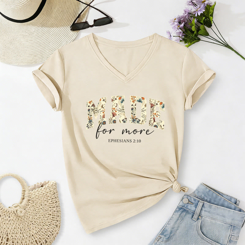 Christianartworkshop Lässiges T-Shirt mit V-Ausschnitt und floralem Muster in College-Schriftart und Kursivschrift, verziert mit dem Bibelvers Epheser 2,10. - Beige - 2XL - image 8