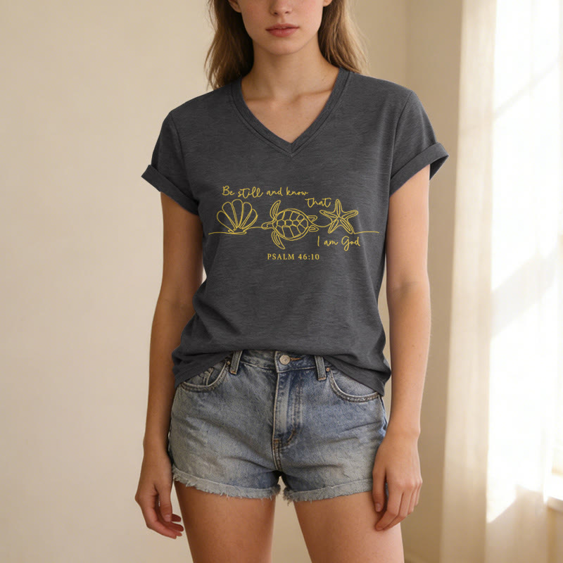 Christianartworkshop Sei still und erkenne, dass ich Gott bin (Strichzeichnung Meeresschildkrötenpanzer Seestern Psalm 46,10) V-Ausschnitt-T-Shirt - image 3