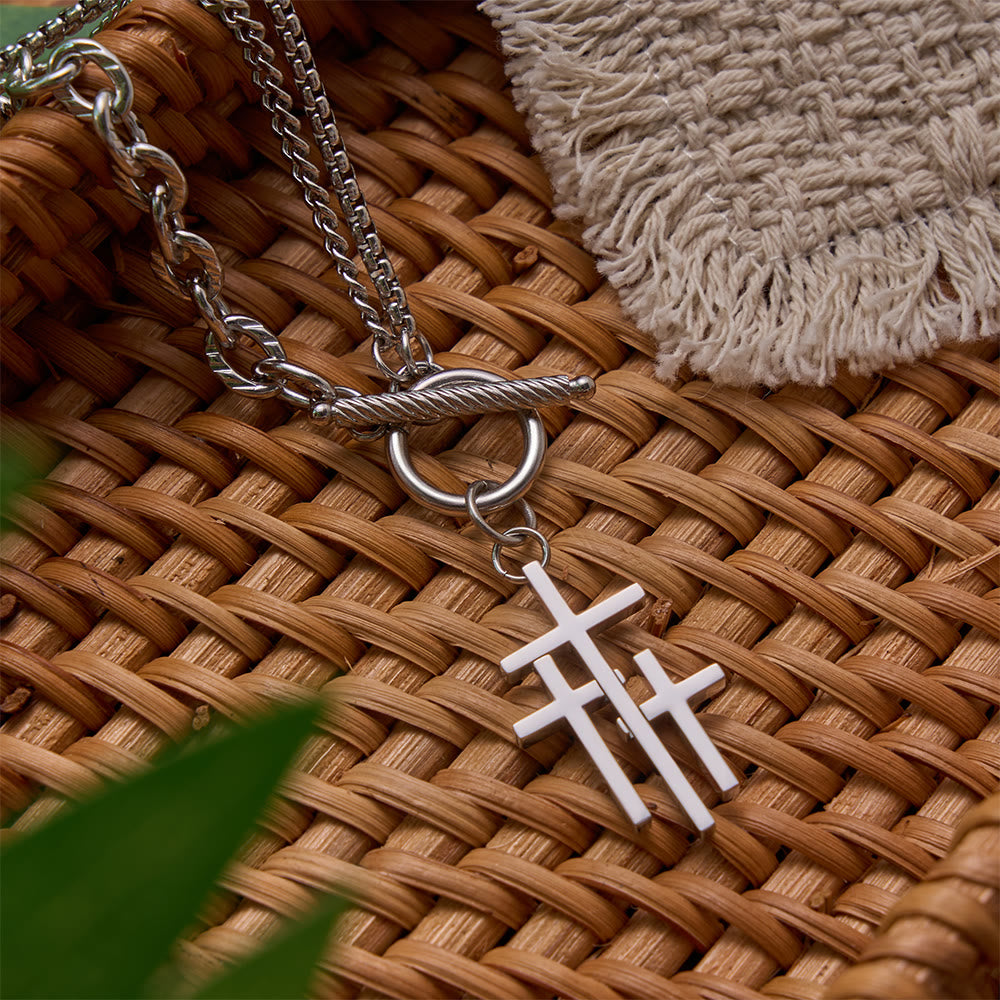 Christianartworkshop Dreifach überlappender Kreuzverschluss, zweifarbige Kette: Zeitloses Symbol sanfter himmlischer Beschützerschaft - image 2