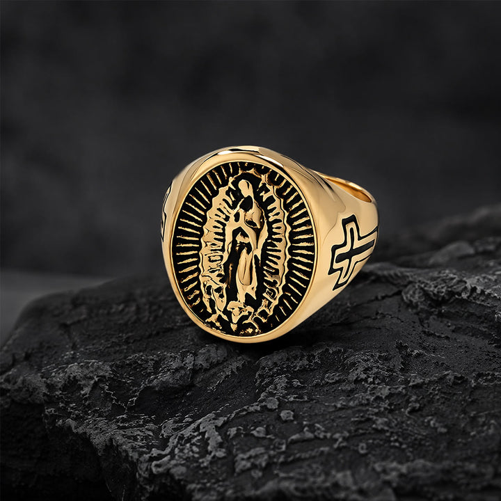 Christianartworkshop Statement-Ring mit dem Kreuz Unserer Lieben Frau von Guadalupe in tiefem Relief: Zeitloses Symbol unerschütterlichen, heiligen Glaubens - Golden - US 12 - image 2