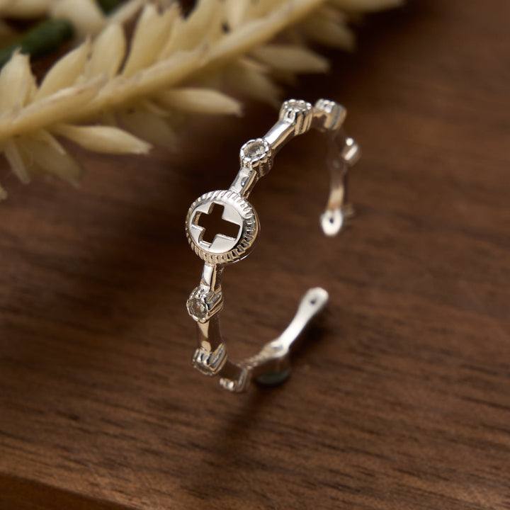 Christianartworkshop Offener, verstellbarer Ring mit hohlem Kreuz aus Sterlingsilber: Zeitloses Symbol unerschütterlichen, heiligen Glaubens - Kreuz & Kreis (Geeignet für US-Größen 6-10) - image 3
