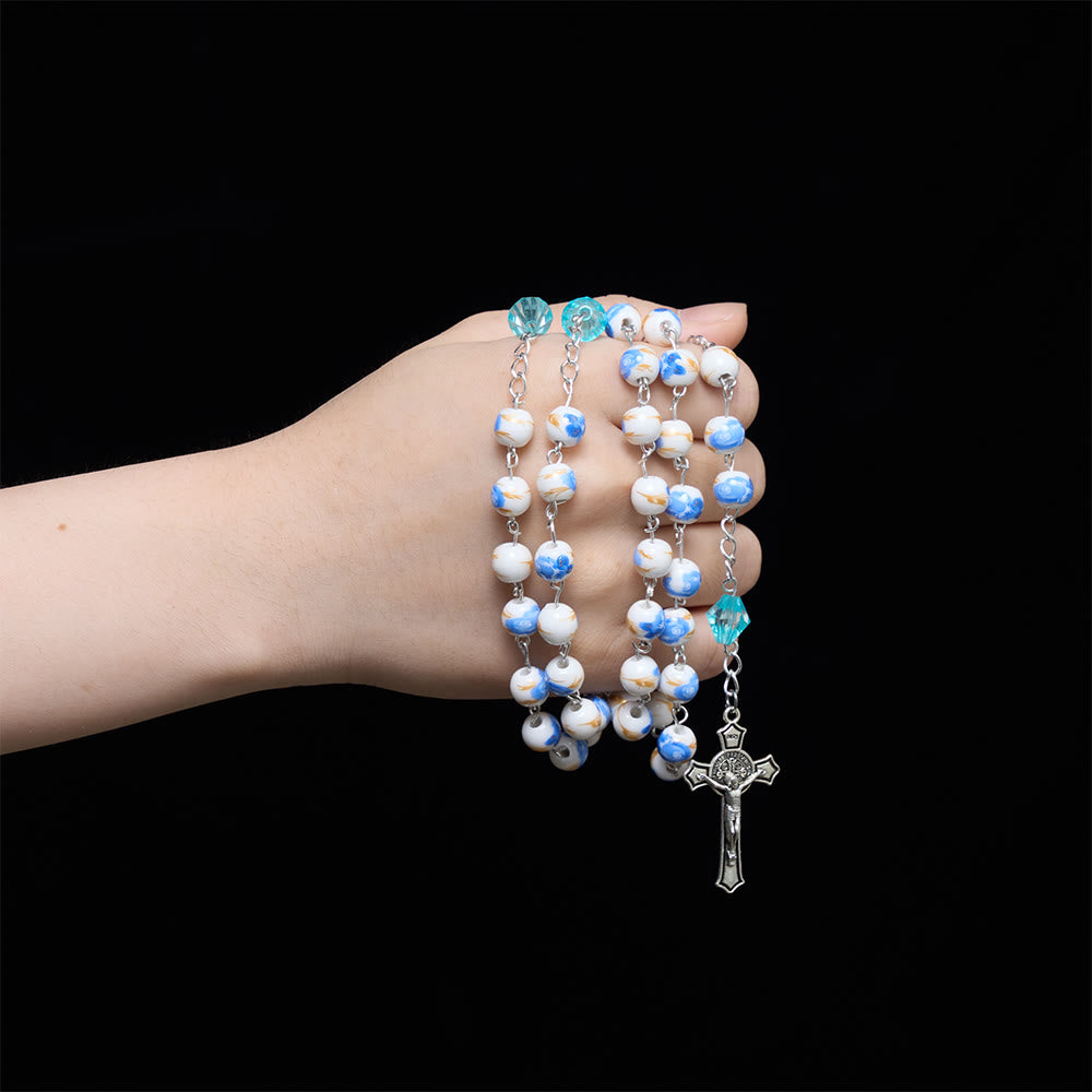 Christianartworkshop Rosenkranz mit Kreuz und Kreuz, hellblaue Keramikperlen mit Blumenmuster - image 1