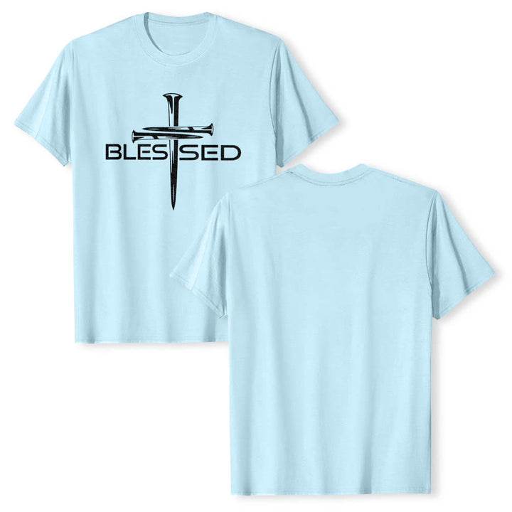 Christianartworkshop Gesegnetes Drei-Nägel-Kreuz, geteilt, fetter Blockdruck auf der Vorderseite, Premium-Kurzarm-T-Shirt - image 7