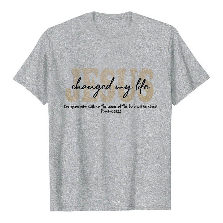 Christianartworkshop JESUS-Schriftzug in Schreibschrift hat mein Leben verändert (Römer 10,13) – Dreilagiges Premium-T-Shirt mit kurzen Ärmeln - Grau - 2XL - image 15