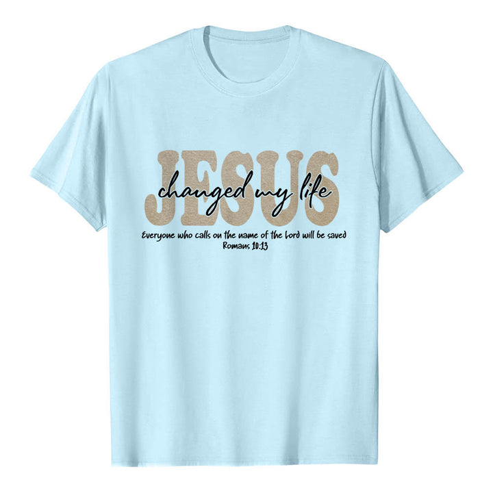 Christianartworkshop JESUS-Schriftzug in Schreibschrift hat mein Leben verändert (Römer 10,13) – Dreilagiges Premium-T-Shirt mit kurzen Ärmeln - Blau - 2XL - image 9